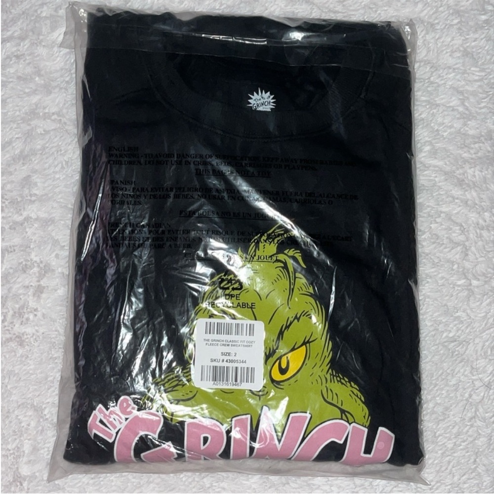 Torrid Dr. Seuss The Grinch Classic Fit Cozy Fleece Crew Sweatshirt Size 2 - Picture 5 of 6